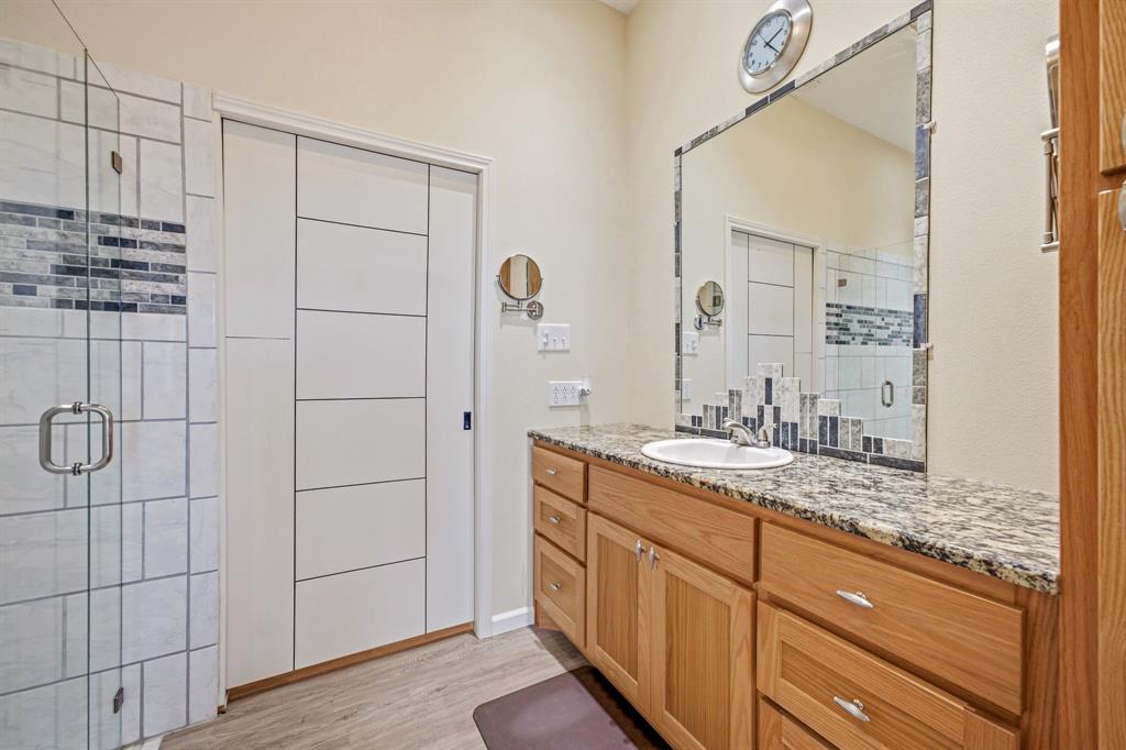 4323 Basswood Court Property Photo 16