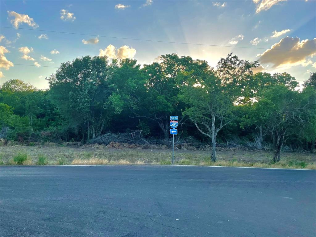 Tbd S Interstate 45 Property Photo 6
