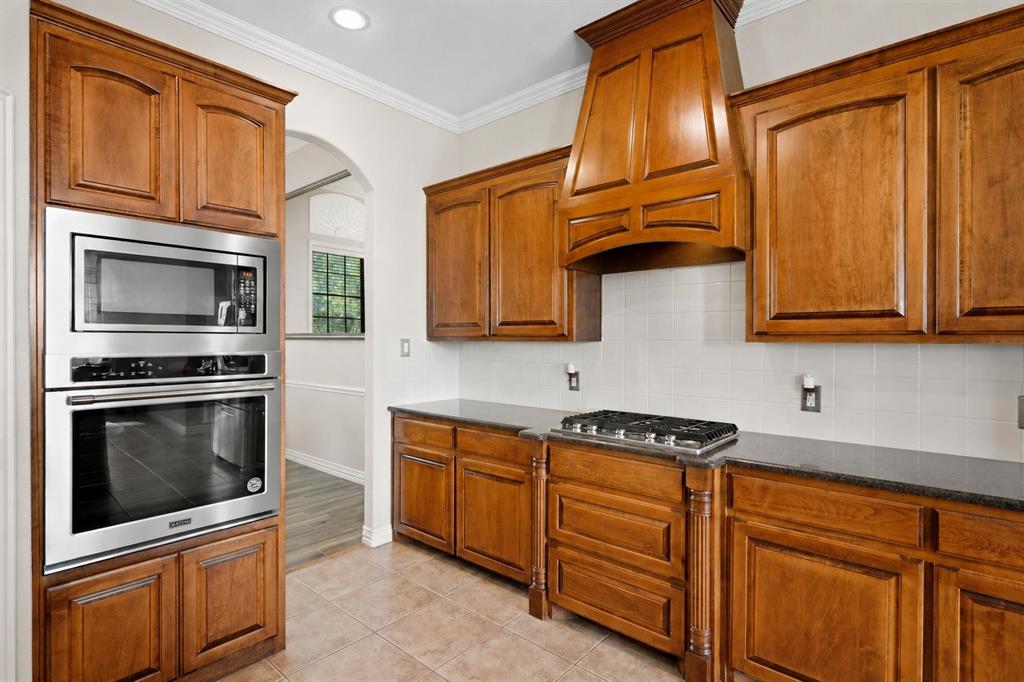 1009 Summerlin Drive Property Photo 12