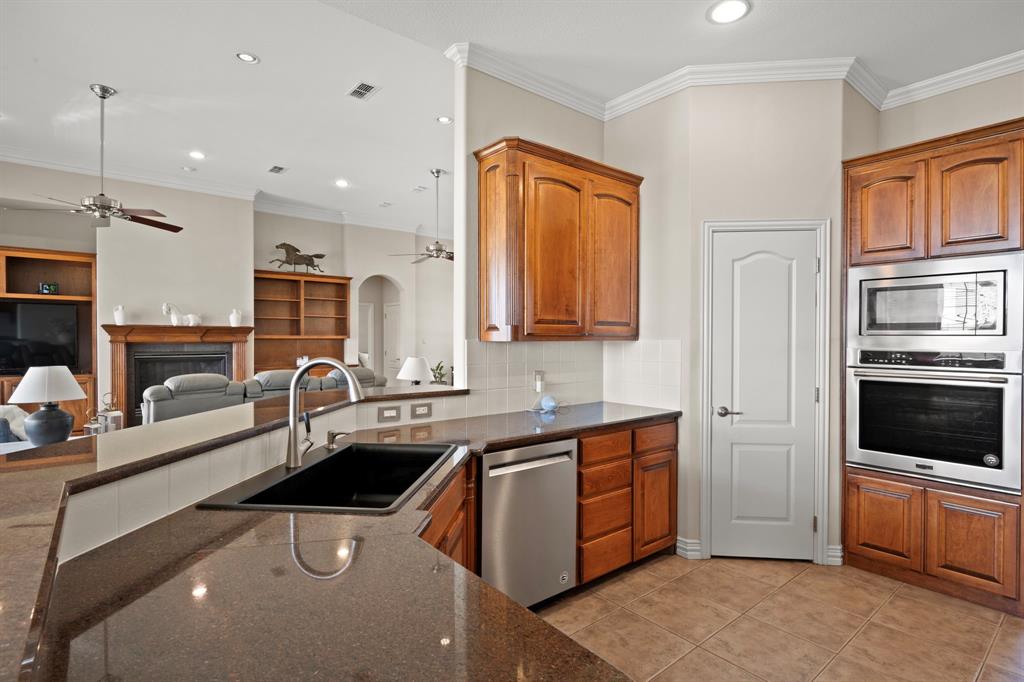1009 Summerlin Drive Property Photo 14