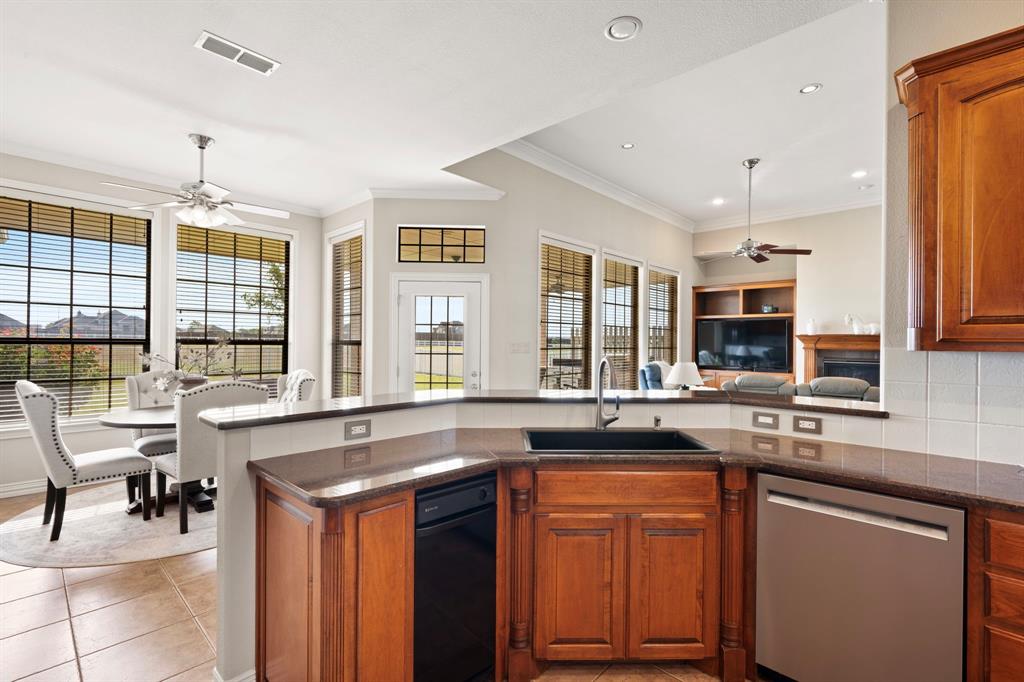 1009 Summerlin Drive Property Photo 15