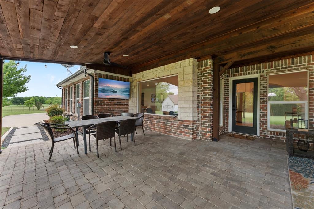 3790 Bridle Bend Property Photo 9