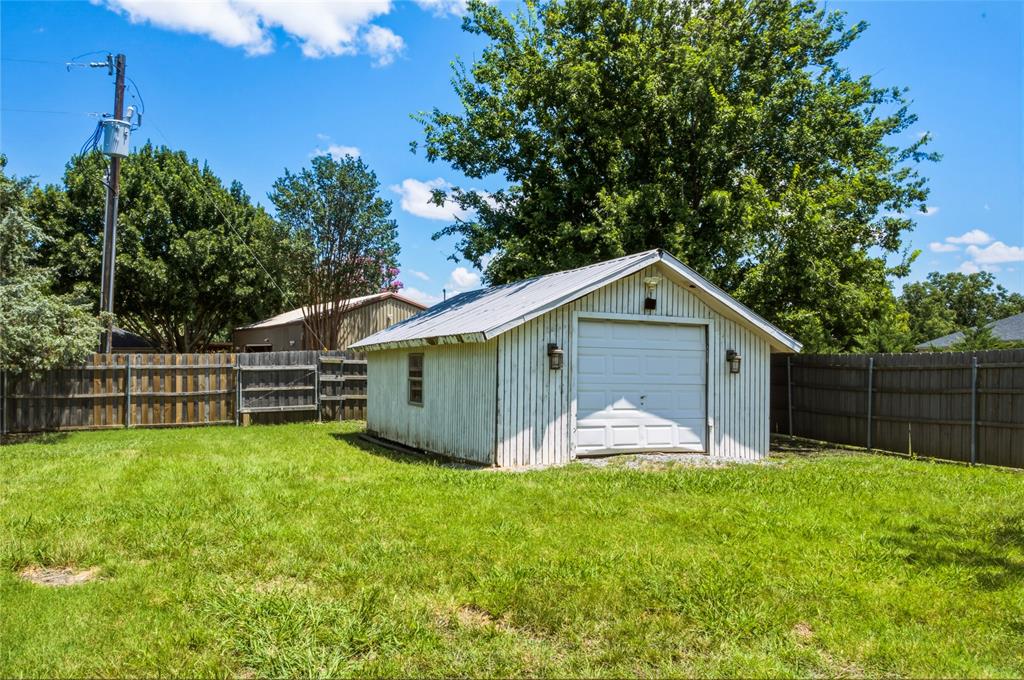2621 Taylor Boulevard Property Photo 25