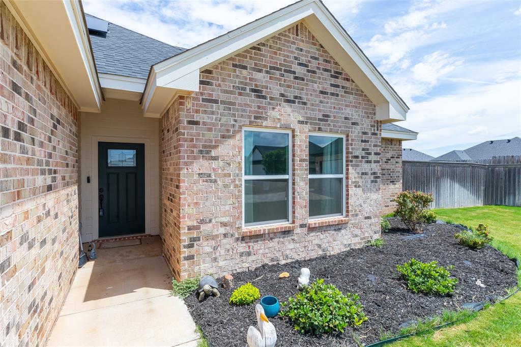 220 Moon Beam Path Property Photo 3