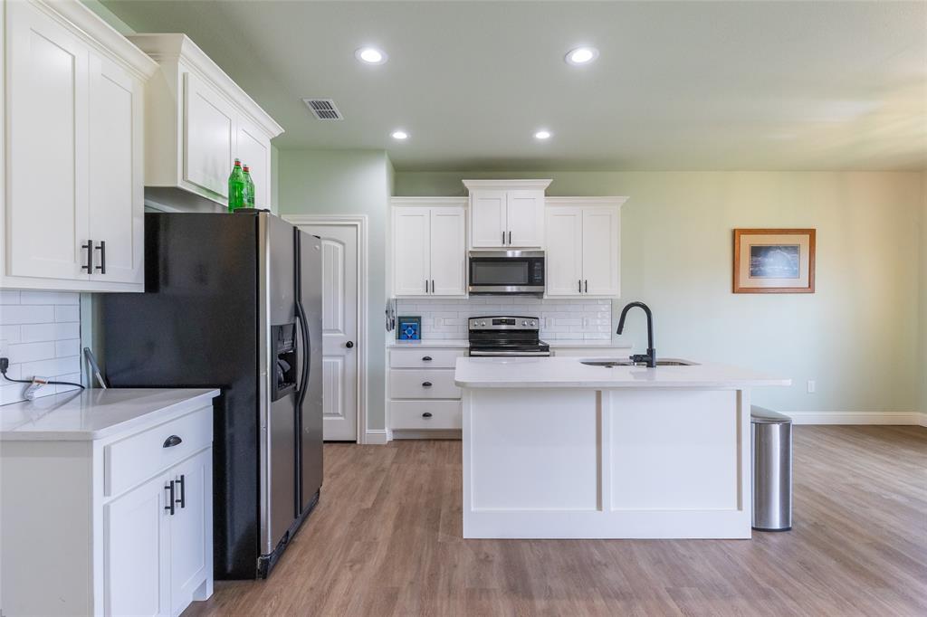 220 Moon Beam Path Property Photo 7