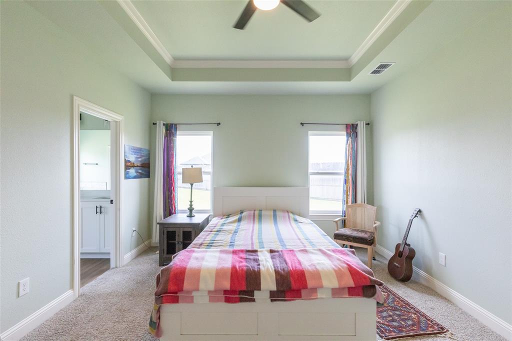 220 Moon Beam Path Property Photo 15