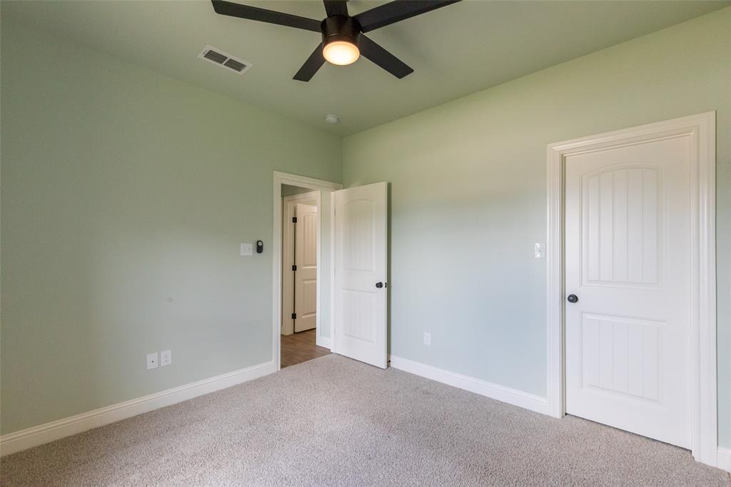 220 Moon Beam Path Property Photo 28