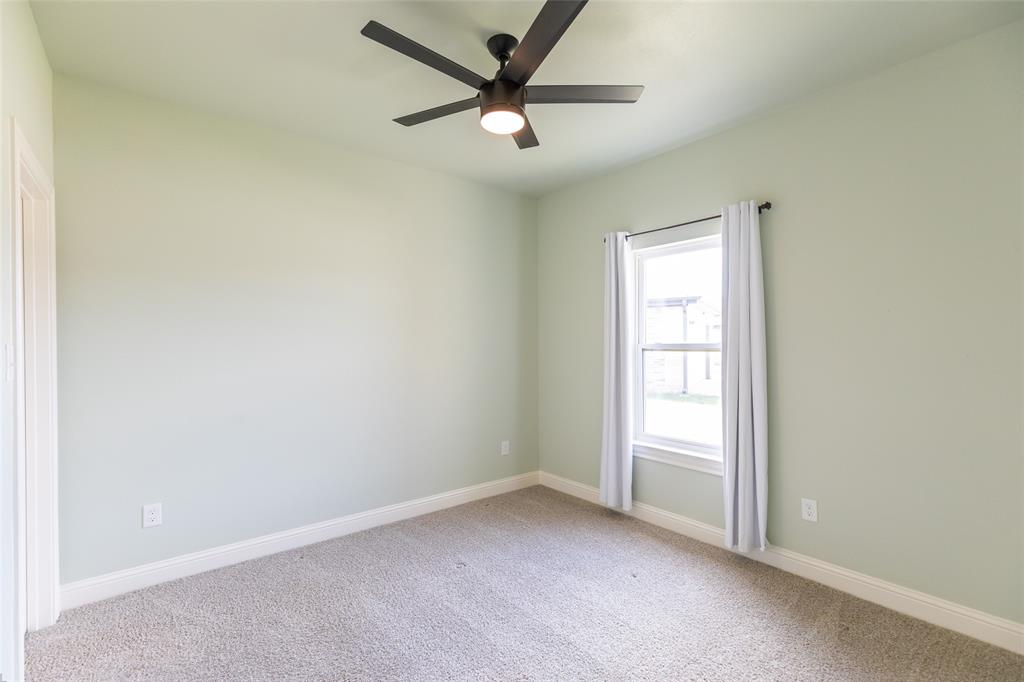 220 Moon Beam Path Property Photo 30