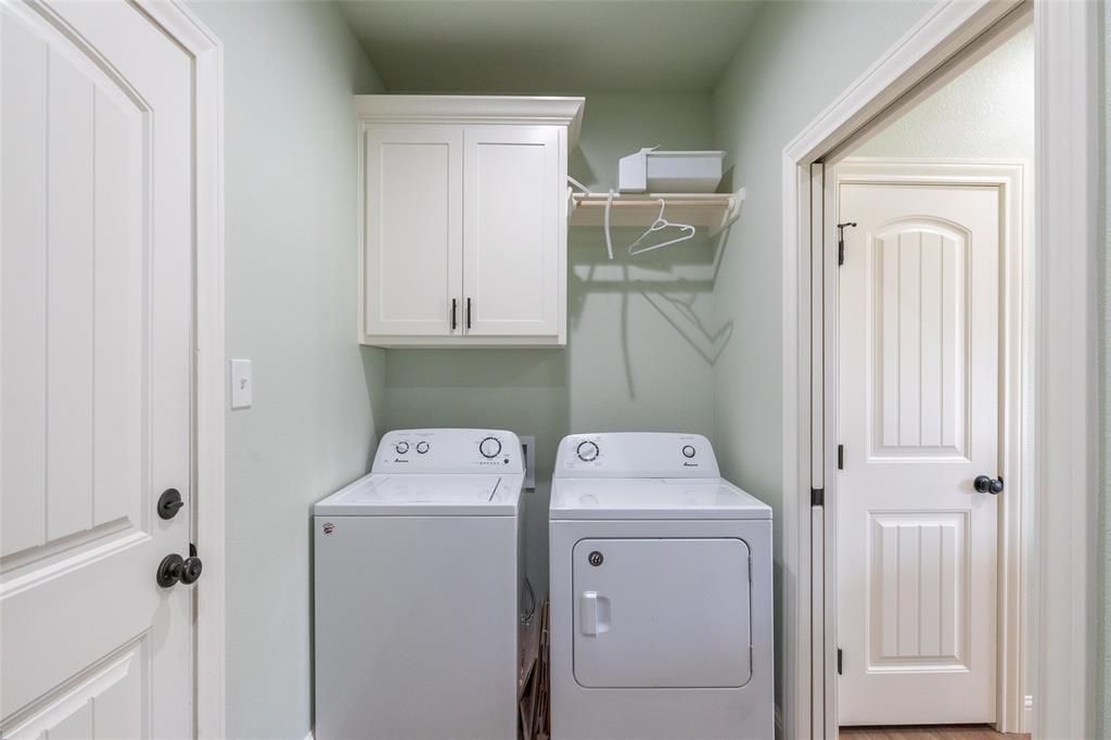 220 Moon Beam Path Property Photo 32