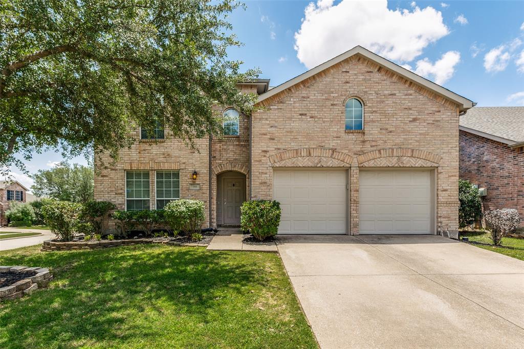 301 Highland Glen Drive Property Photo 1