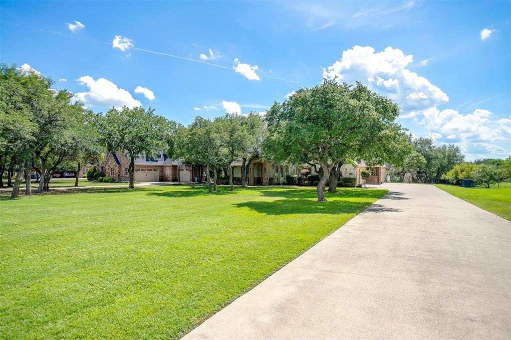 9549 Dickson Road Property Photo 3