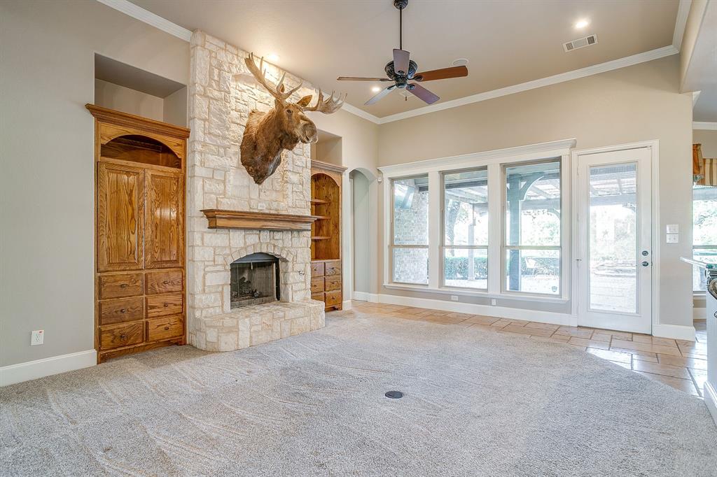 9549 Dickson Road Property Photo 8