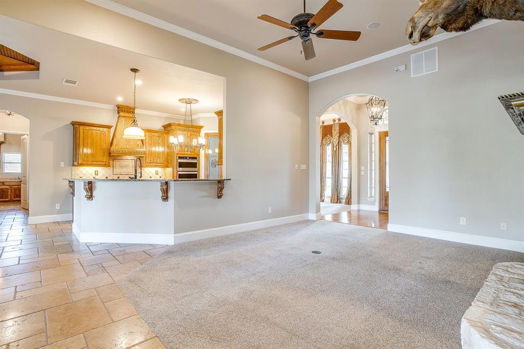 9549 Dickson Road Property Photo 10