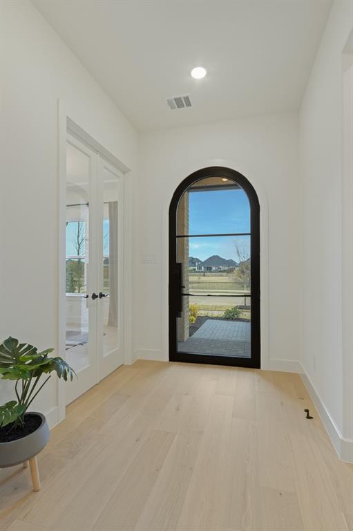 4740 Zelder Street Property Photo 4