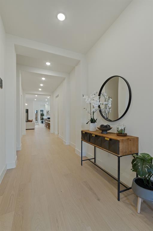 4740 Zelder Street Property Photo 6