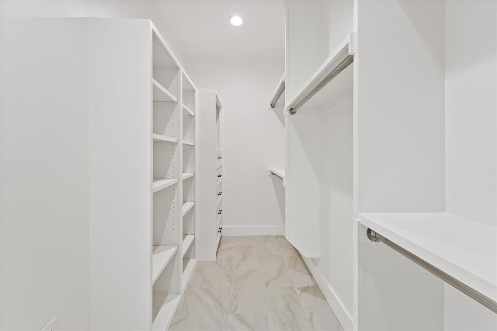 2742 Sundown Drive Property Photo 24