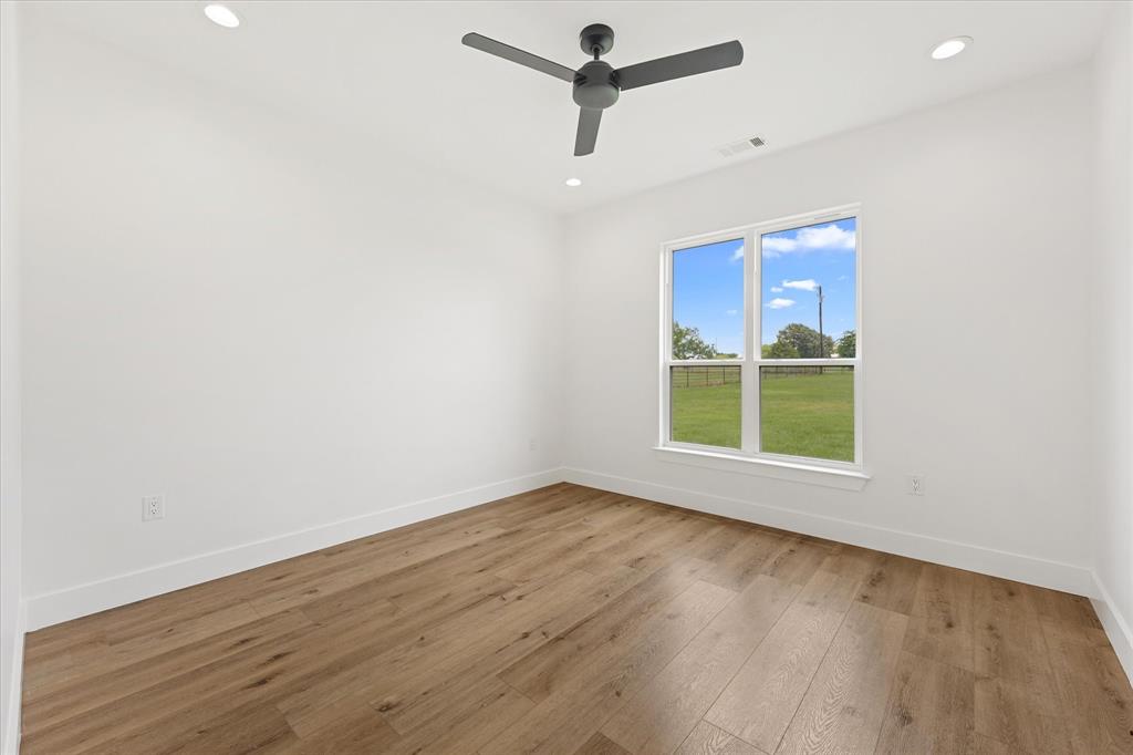 2742 Sundown Drive Property Photo 27