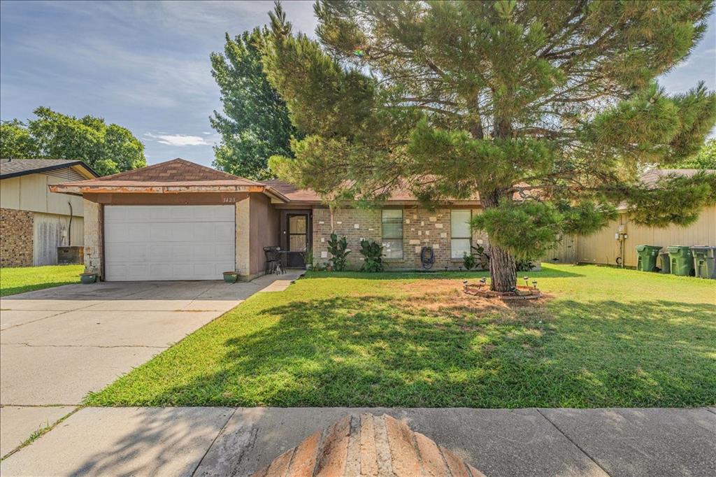 3423 Hickory Hill Drive Property Photo 1