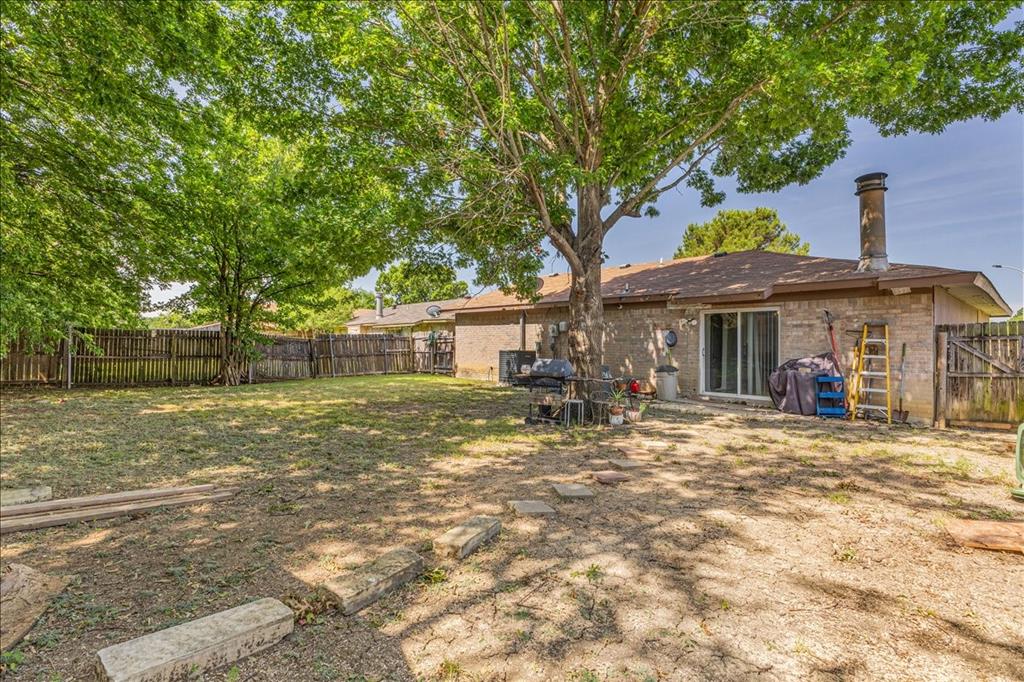 3423 Hickory Hill Drive Property Photo 23