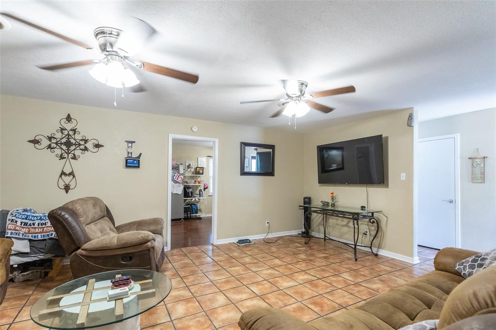 1401 Glendale Drive Property Photo 6