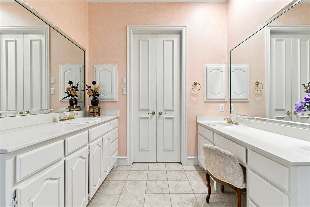 4633 E Shadow Ridge Drive Property Photo 20