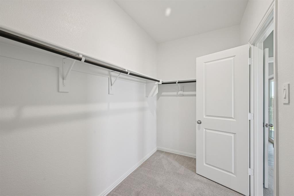 1573 Coldwater Way Property Photo 27