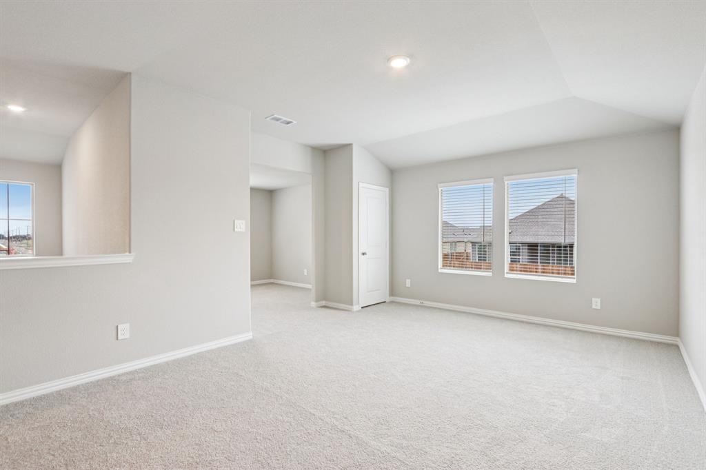 1567 Coldwater Way Property Photo 25