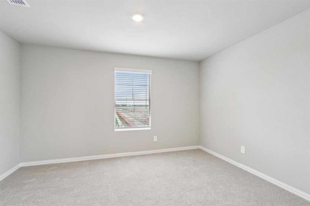 1567 Coldwater Way Property Photo 28