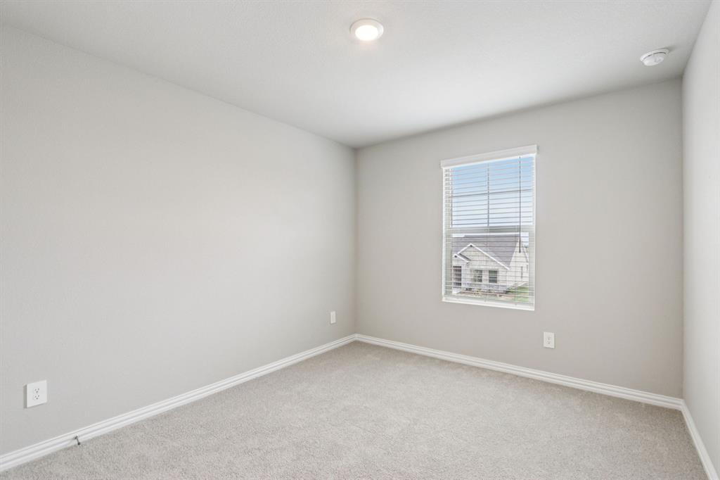 1567 Coldwater Way Property Photo 32