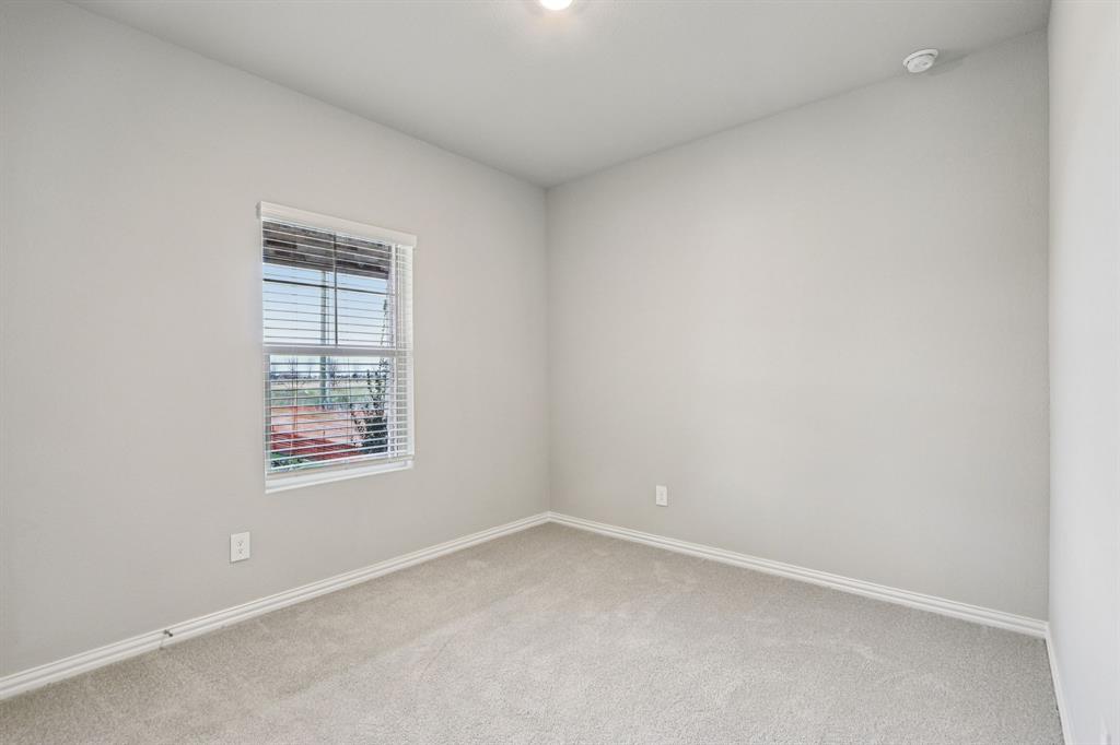 1567 Coldwater Way Property Photo 36