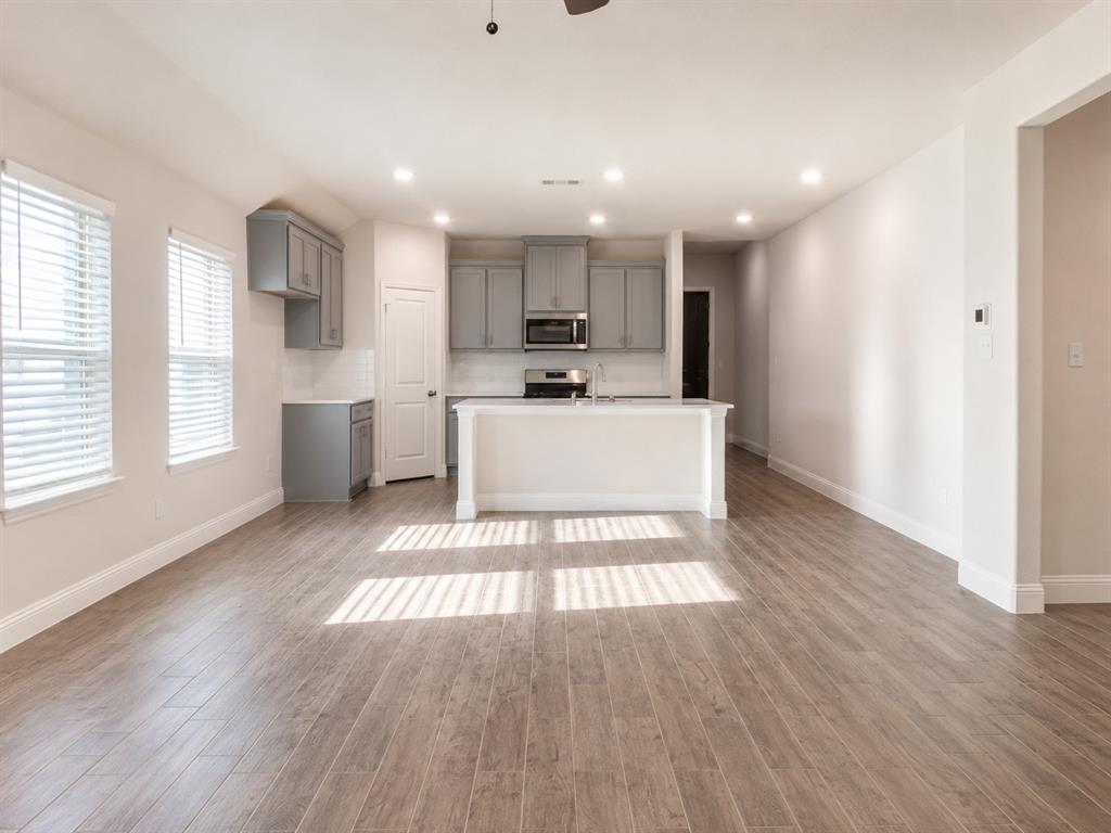 1212 Castiglione Lane Property Photo 3