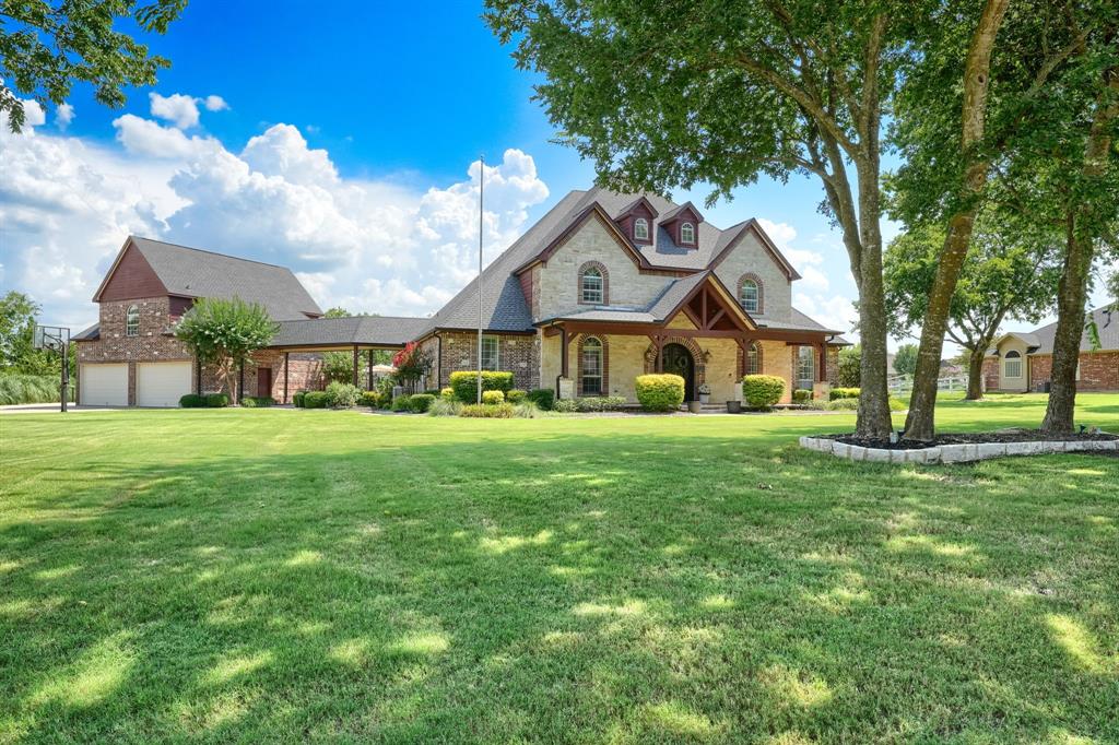 465 Equestrian Drive Property Photo 1