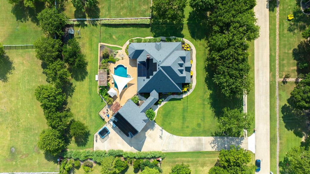 465 Equestrian Drive Property Photo 7