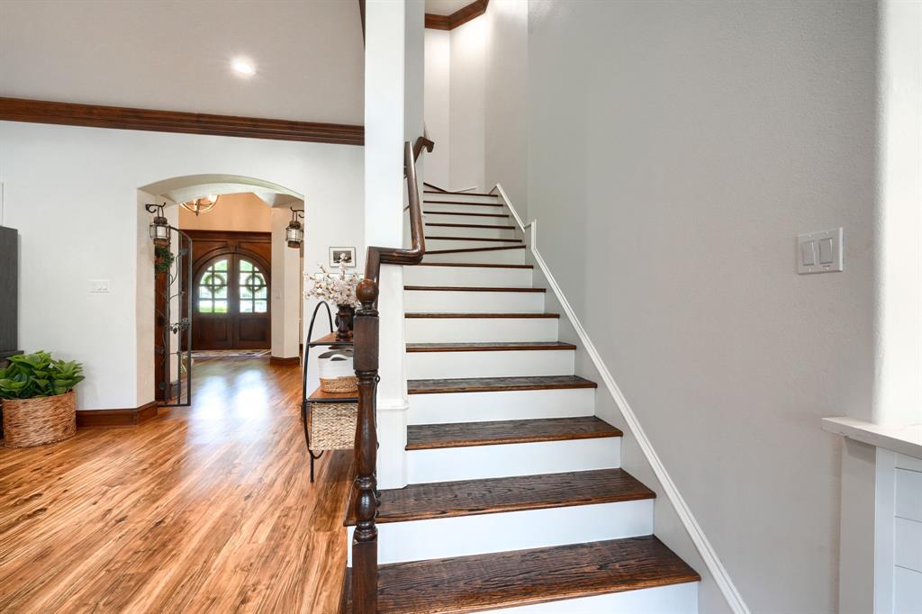 465 Equestrian Drive Property Photo 25