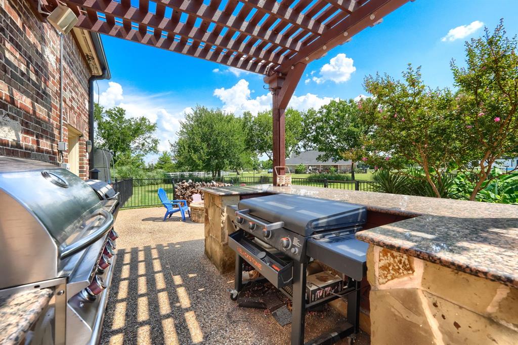 465 Equestrian Drive Property Photo 33