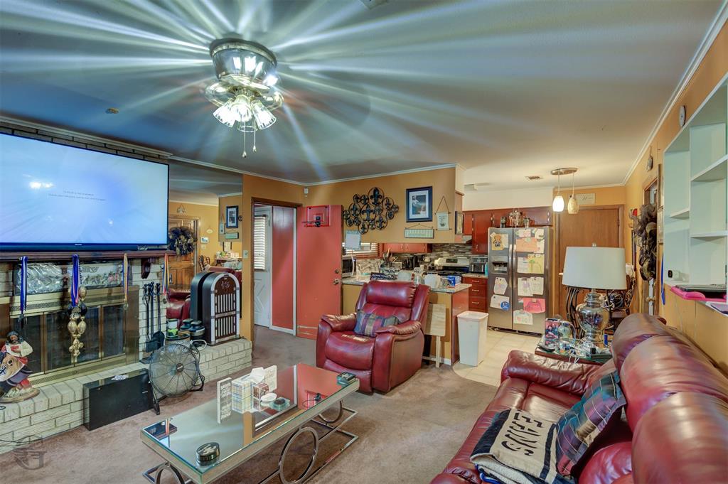 9032 Sara Lane Property Photo 7