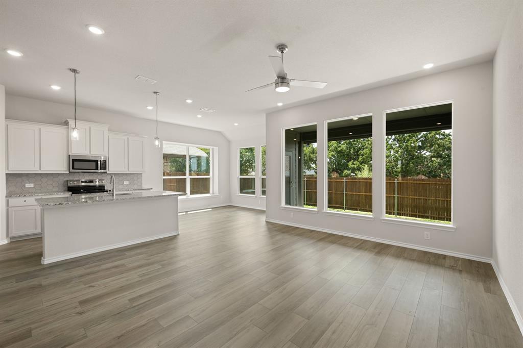 4000 Kitts Road Property Photo 10