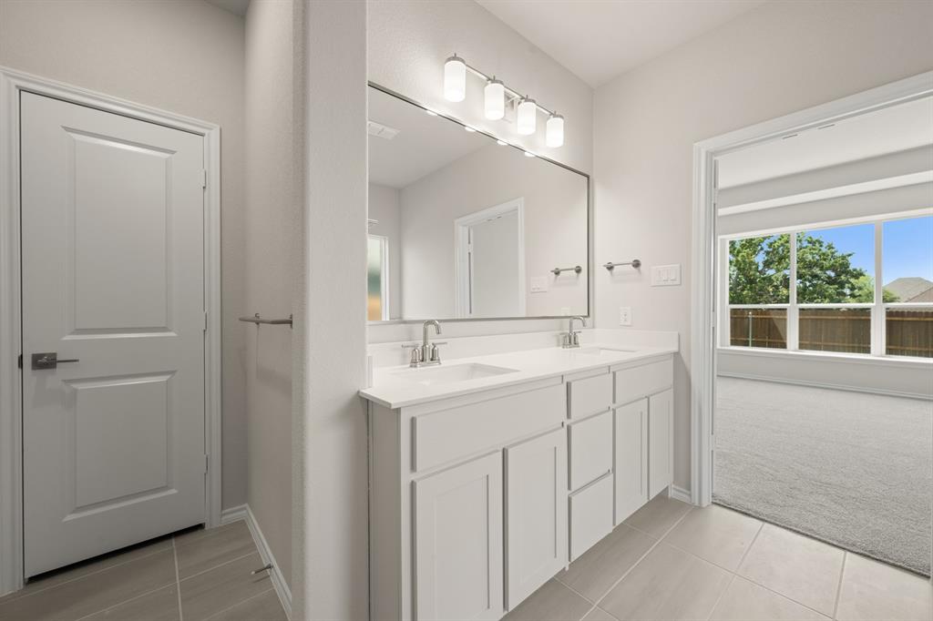 4000 Kitts Road Property Photo 16