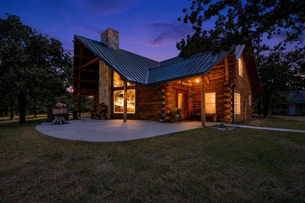 175 Private Road 3708 Property Photo 1