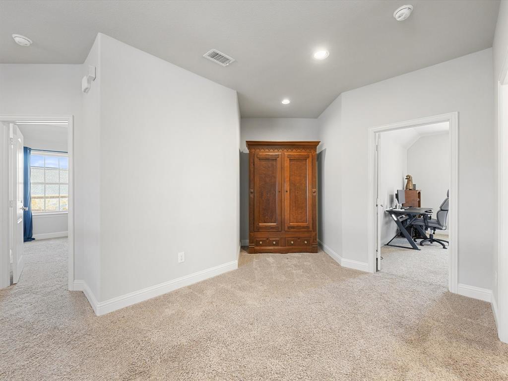 6520 Elderberry Way Property Photo 32