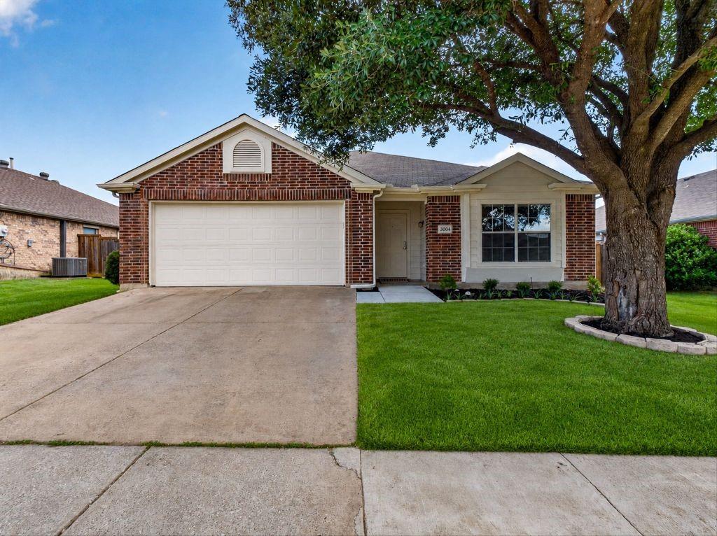 3004 Sawgrass Drive Property Photo 1