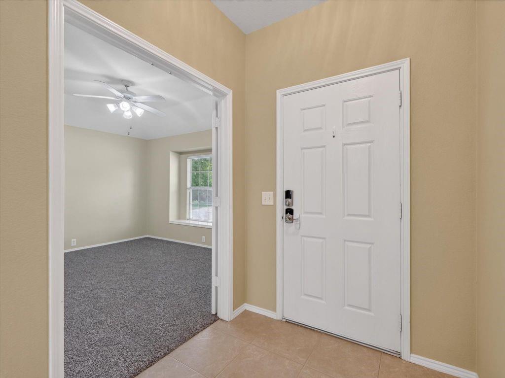 3004 Sawgrass Drive Property Photo 4