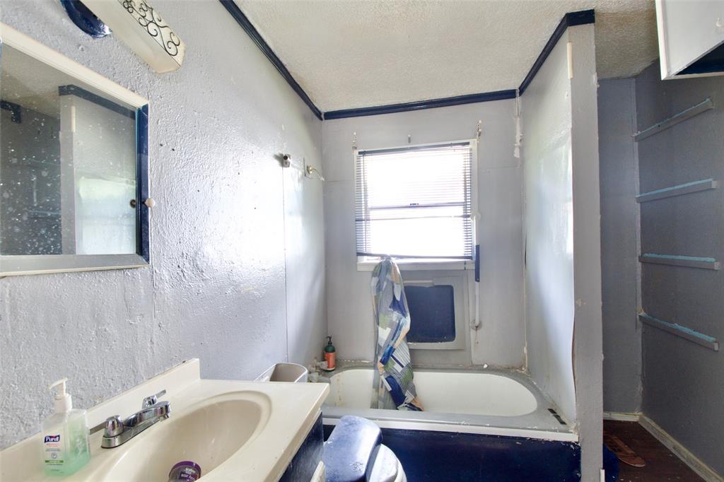 600 Hatton Street Property Photo 17