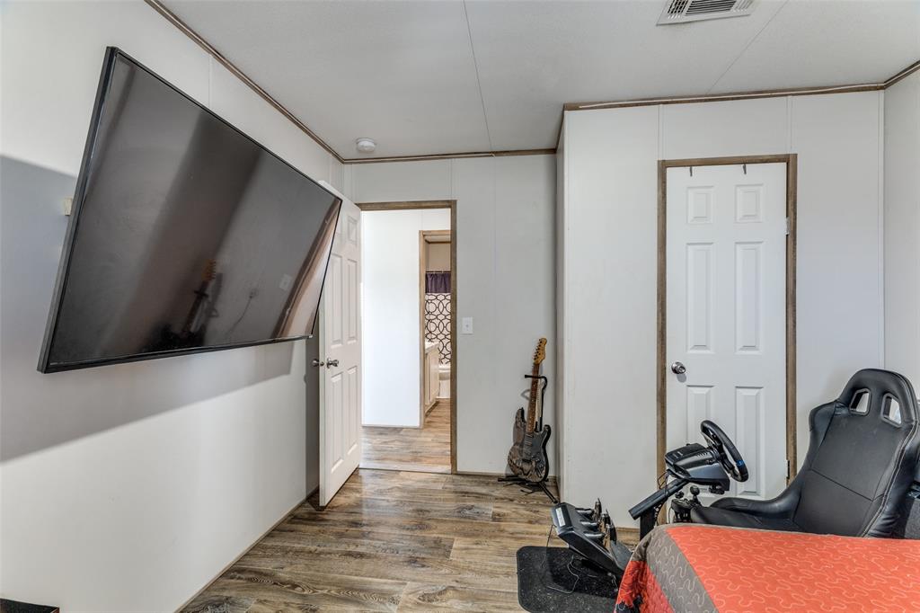 4599 Burwick Road Property Photo 14