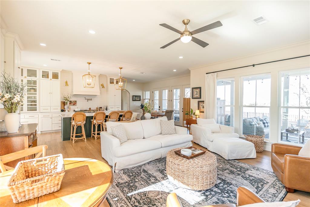 1061 Tradewinds Road Property Photo 6