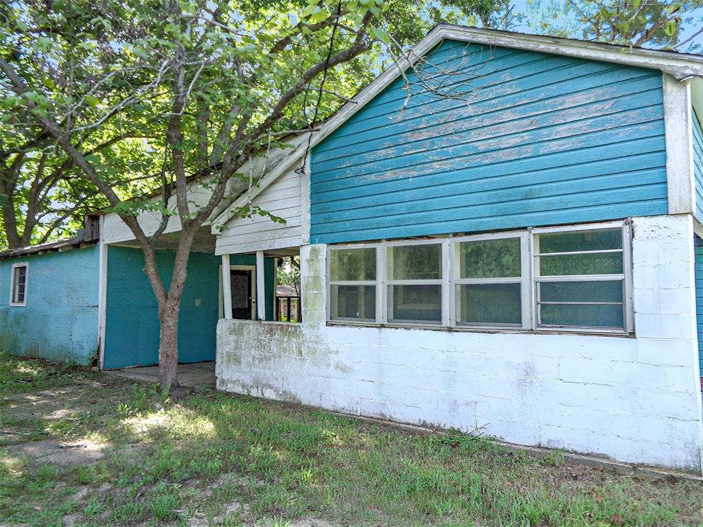 433 N Main Street Property Photo 3