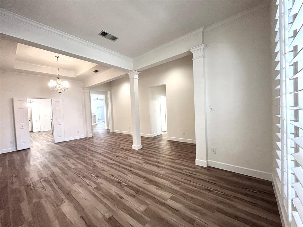 6816 Forest Hills Drive Property Photo 5