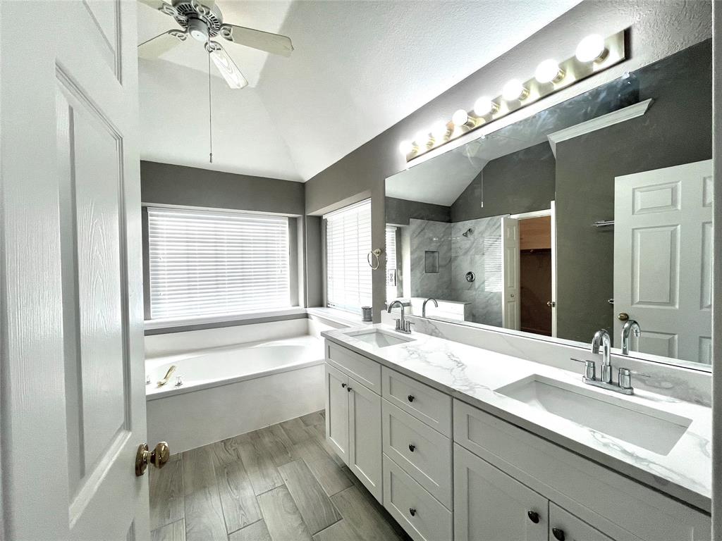 6816 Forest Hills Drive Property Photo 25
