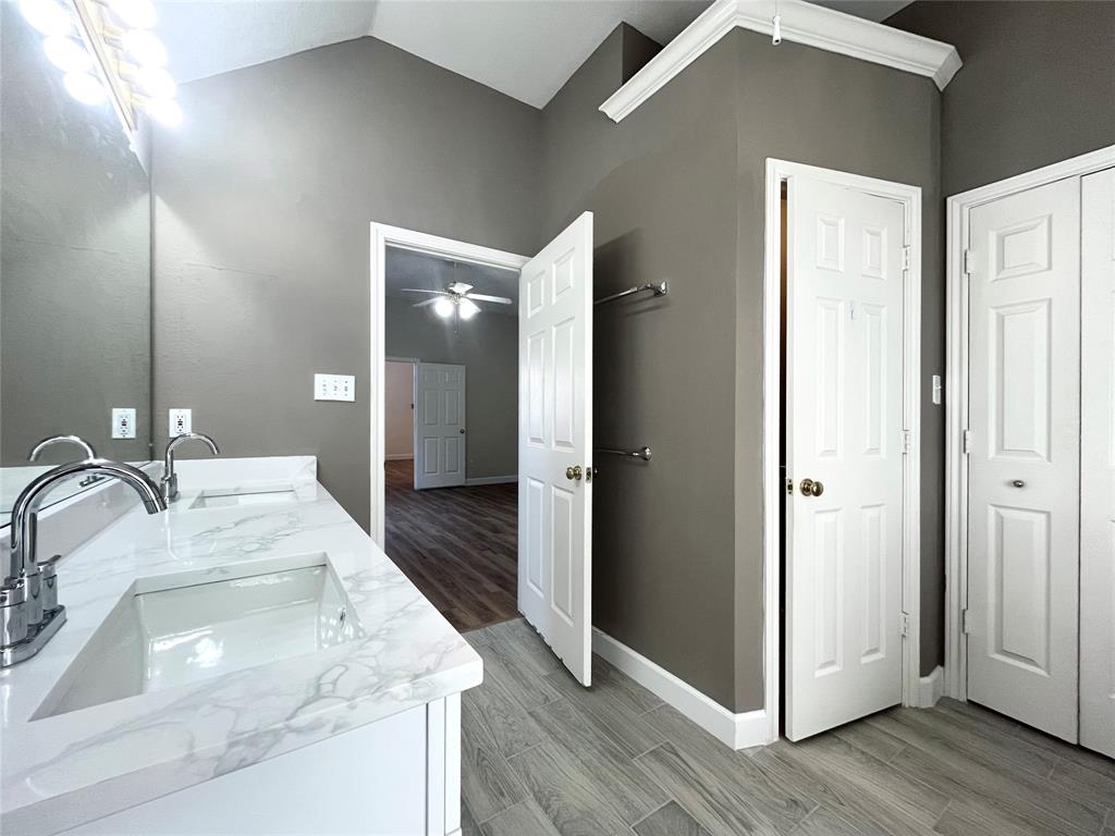 6816 Forest Hills Drive Property Photo 26