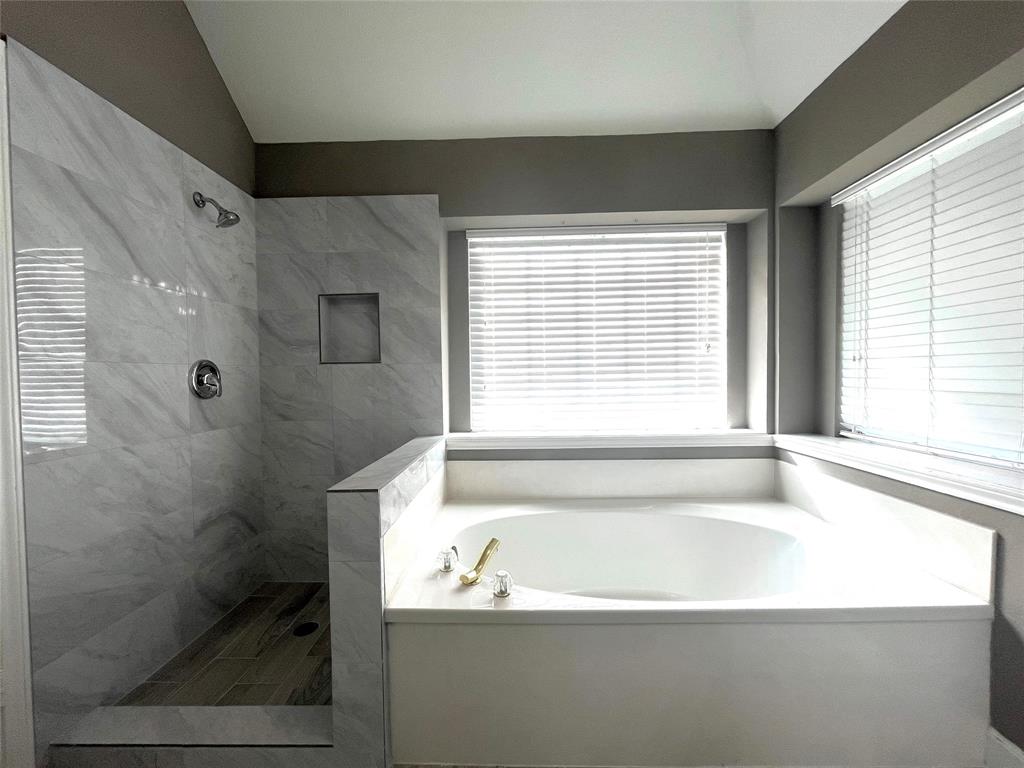 6816 Forest Hills Drive Property Photo 29